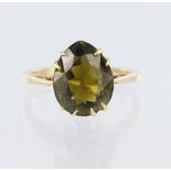 18ct yellow gold ring set with a single pear shaped green tourmaline measuring approx. 13mm x 10mm