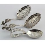 Two Dutch silver christening spoons, (2nd Standard 0.33 grade) bears other Dutch marks for Bergen Op