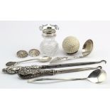 Mixed lot of silver comprising two Art Nouveau buttons, 1935 silver Jubilee spoon, Dutch ladle,