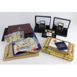 GB & World Coins & Sets 19th-20thC; a box full of assorted material, some banknotes also.