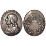 British Commemorative Medal, oval cast silver 28x33.5mm, 18.05g: Oliver Cromwell, Battle of Dunbar