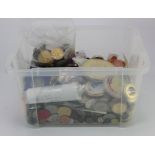 Commemorative Medals, Tokens etc; a large tub full of base metal including many "Windsor Mint" or