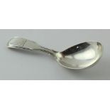 Silver fiddle & thread pattern caddy spoon hallmarked WE London 1844; weighs 23.9g approx.