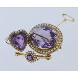 Assortment of Amethyst and seed pearl jewellery. Tests 18ct yellow gold bar brooch set with round