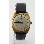 Gents 9ct cased Zenith automatic wristwatch, the case hallmarked London 1973. The cream dial with