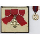 MBE (Civil) female issue in original Royal Mint case, with a 1953 Coronation Medal. (2)