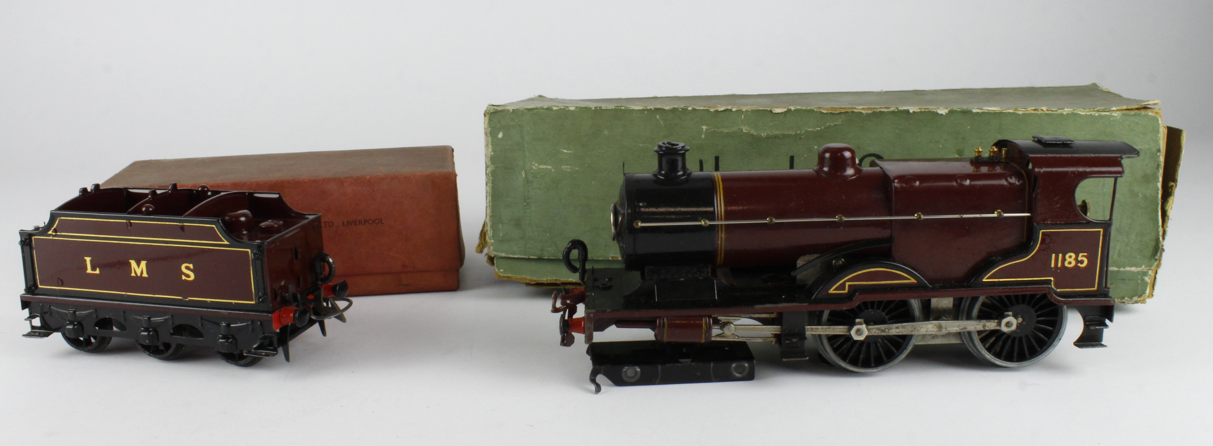 Hornby O gauge E220 Special locomotive with tender, in need of restoration, both boxed (sold as