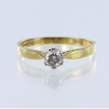 18ct yellow gold solitaire ring, set with one round brilliant cut diamond weight approx 0.31ct,