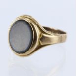 Yellow gold (tests 9ct) signet ring, set with one oval sardonyx measuring 12mm x 10mm, finger size