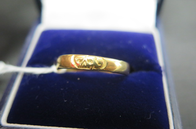 Yellow metal (tests 18ct) 17th century Memento Mori skull ring, finger size P/Q, weight 2.6g. - Image 2 of 2