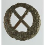 German / Italian Fronte Russo badge, maker marked.