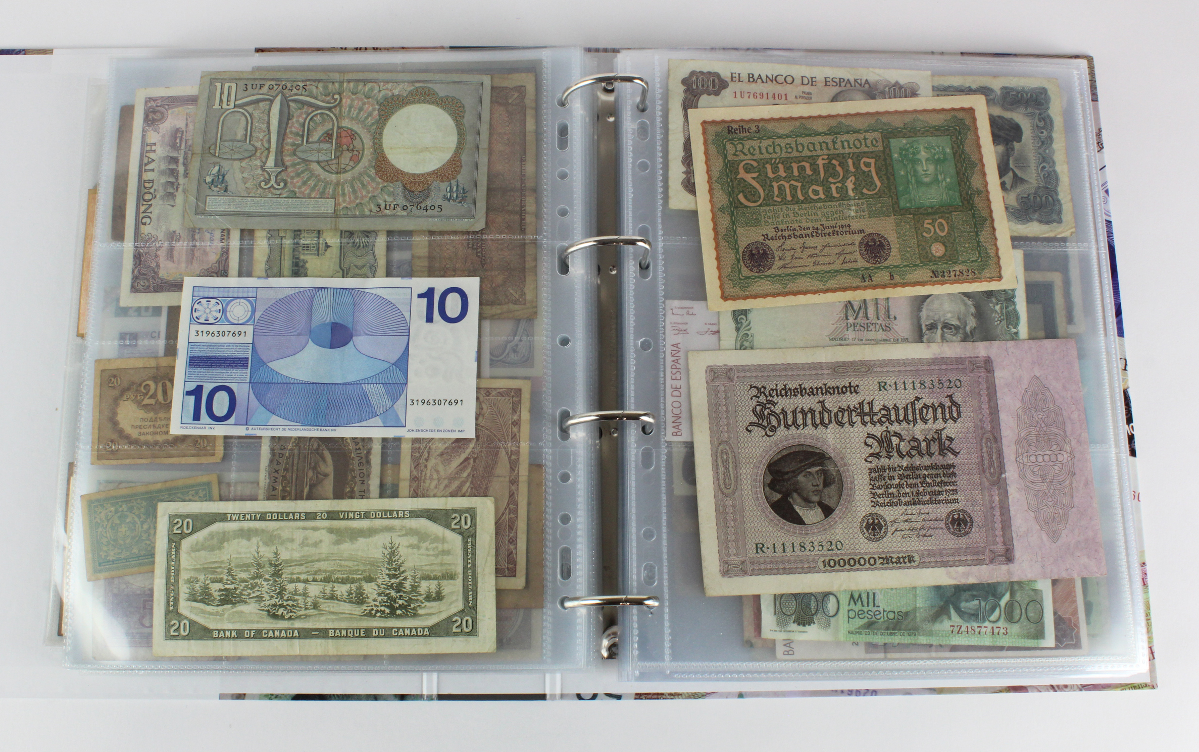 World (250), an album of mixed world notes to include Malta 10 Shillings 1968, Afghanistan 2 - Image 34 of 62