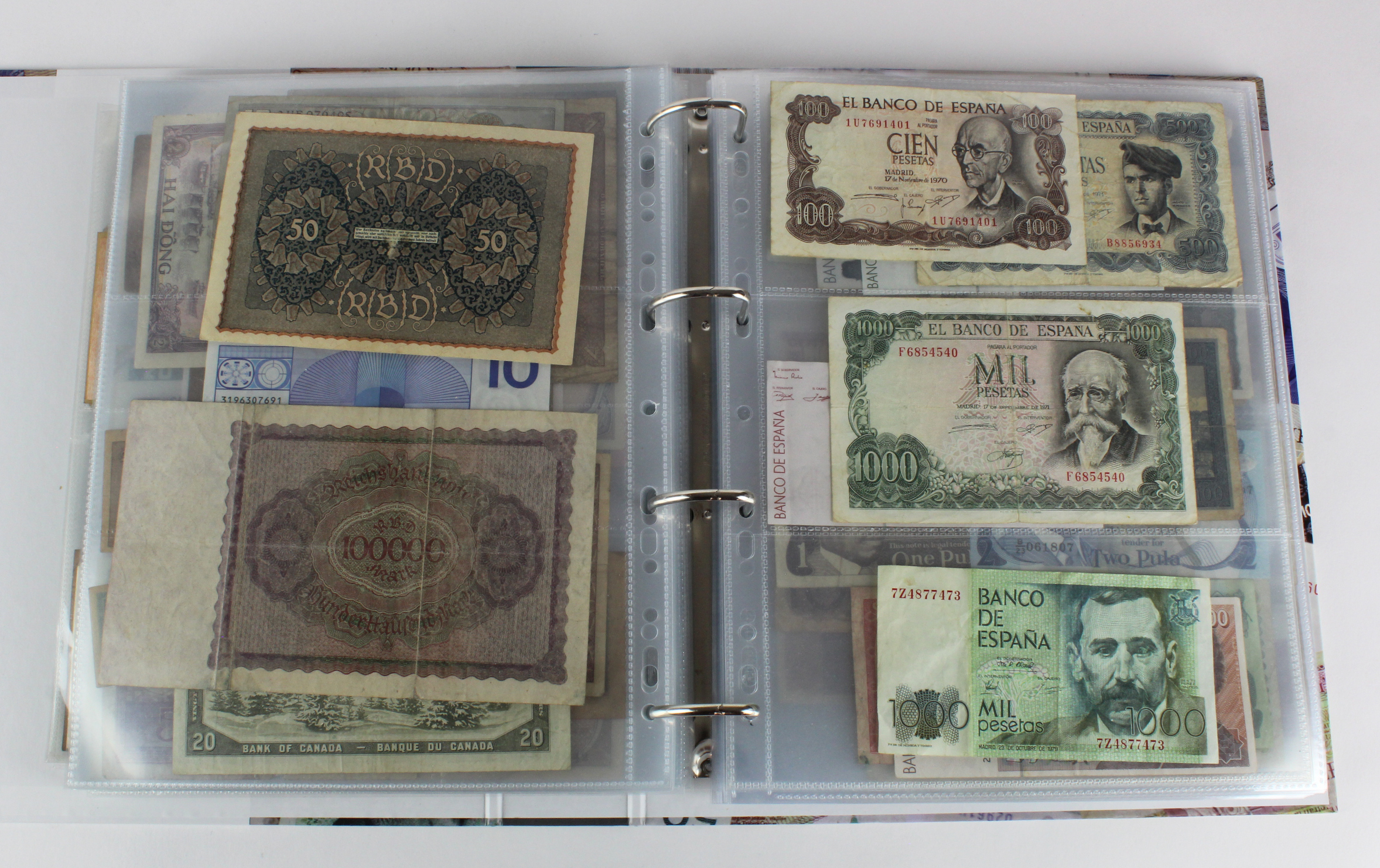 World (250), an album of mixed world notes to include Malta 10 Shillings 1968, Afghanistan 2 - Image 35 of 62