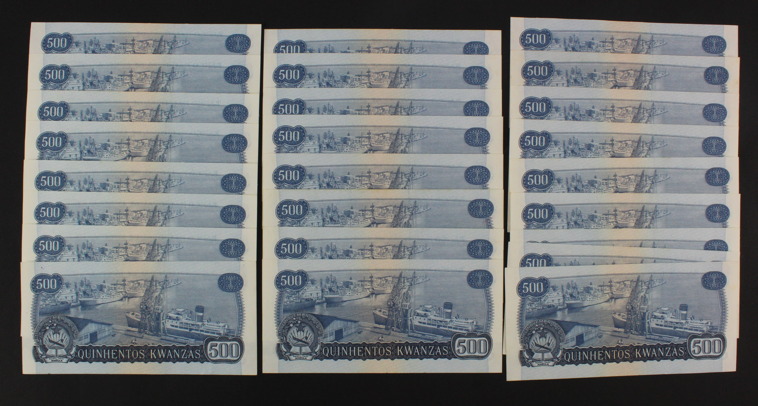Angola 500 Kwanzas (25) dated 14th August 1979, a bundle of SPECIMEN notes all with serial Z/A - Image 2 of 2