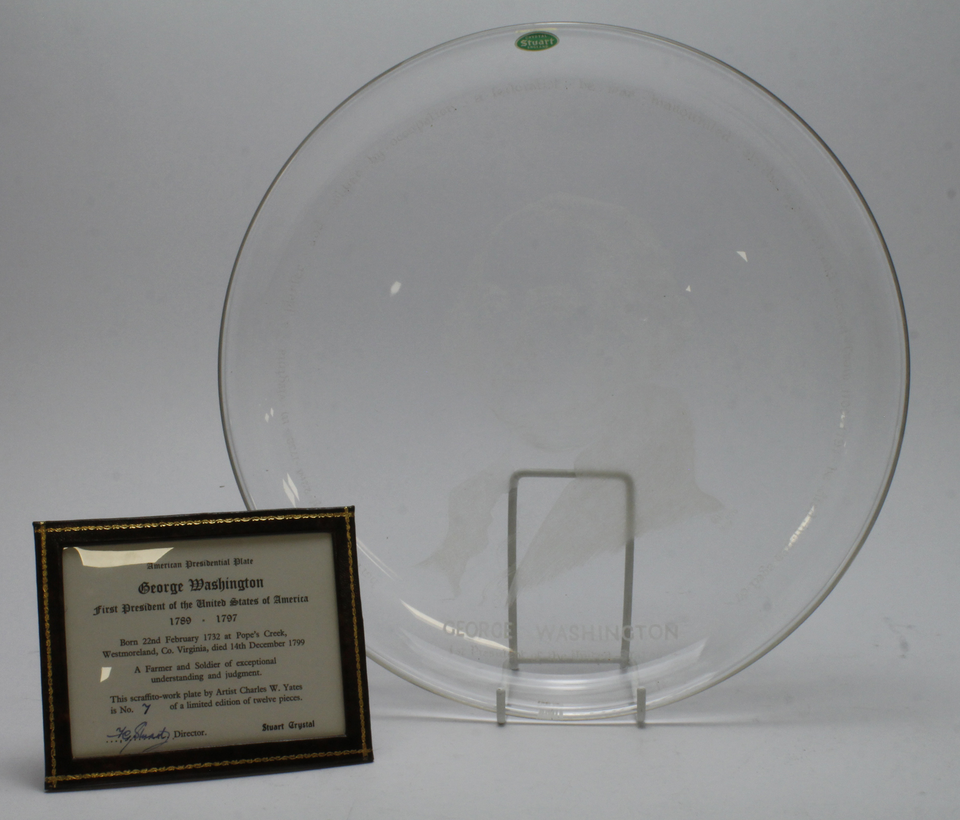 Stuart Crystal limited edition 'George Washington plate, certiificate present 7/12, diameter 29.5cm,