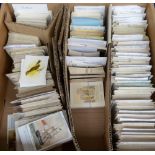 Cigarette cards, a large accumulation of 'L' size cards, various issuers & series inc. Hill's,