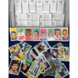 Trade cards, Football, Sun Soccercards, accumulation of 2,000+ cards with duplication, sold with 50+