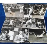 Tennis Press photos, a collection of 25 b/w press photo's all from Wimbledon, 1958, mostly 10" x 8",