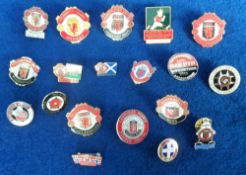 Football badges, Manchester Utd, a collection of 19 Manchester Utd Worldwide Fan Club enamel badges,