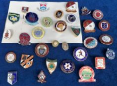 Football badges, a collection of 30+ enamel badges, 1960's/70's, featuring Non League, Scottish,