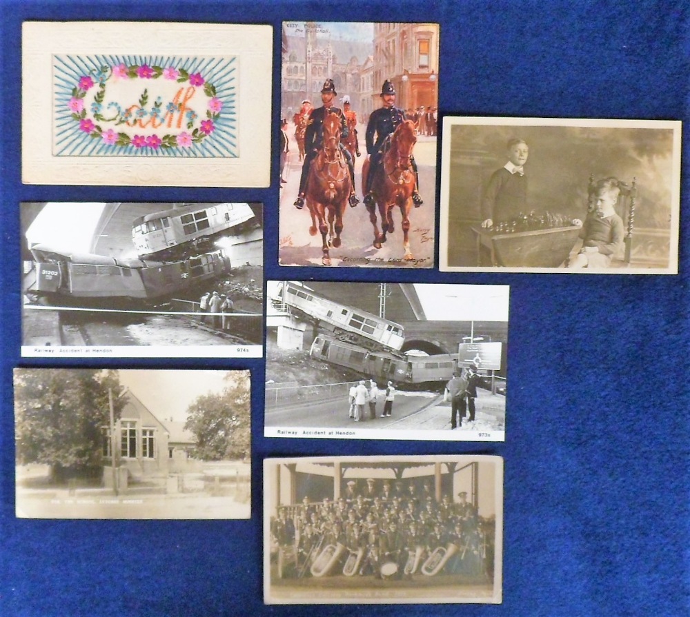 Postcards, a mixed UK topographical and subject selection of approx. 400 cards, with McIan's - Image 2 of 2