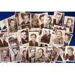 Postcards, Cinema, Picturegoer Actors, 50+ inc. Bing Crosby, Leslie Howard, Errol Flynn in Knight