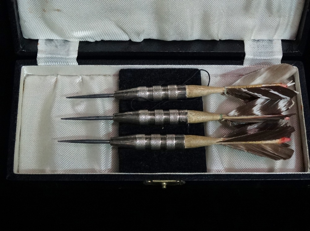 An unusual set of three silver darts, Birmingham 1937, maker William Adams Ltd, cased, together with - Bild 2 aus 5