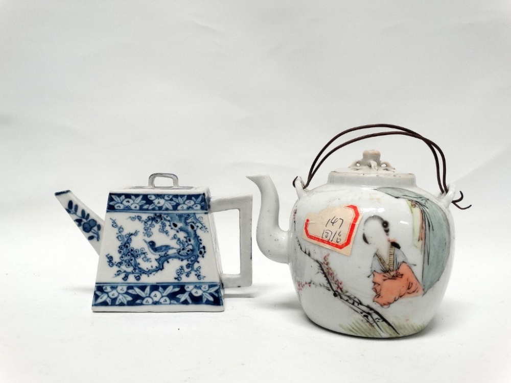 Chinese 20th century ceramics - A teapot decorated with a female figure and a flowering tree with
