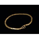 A 15ct gold bracelet, length 19.5cm, weight 7g.