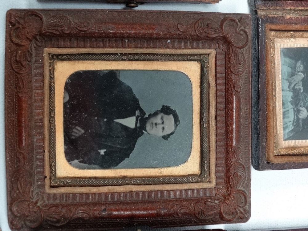 Eight ninth-plate ambrotype portraits, miscellaneous subjects and cases. (8) - Image 4 of 4