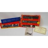 Hornby 00 Guage - Boxed engines to include, R.258 LNER 4-6-2 Loco 'Sir Nigel Gresley', R.057 SR 4-