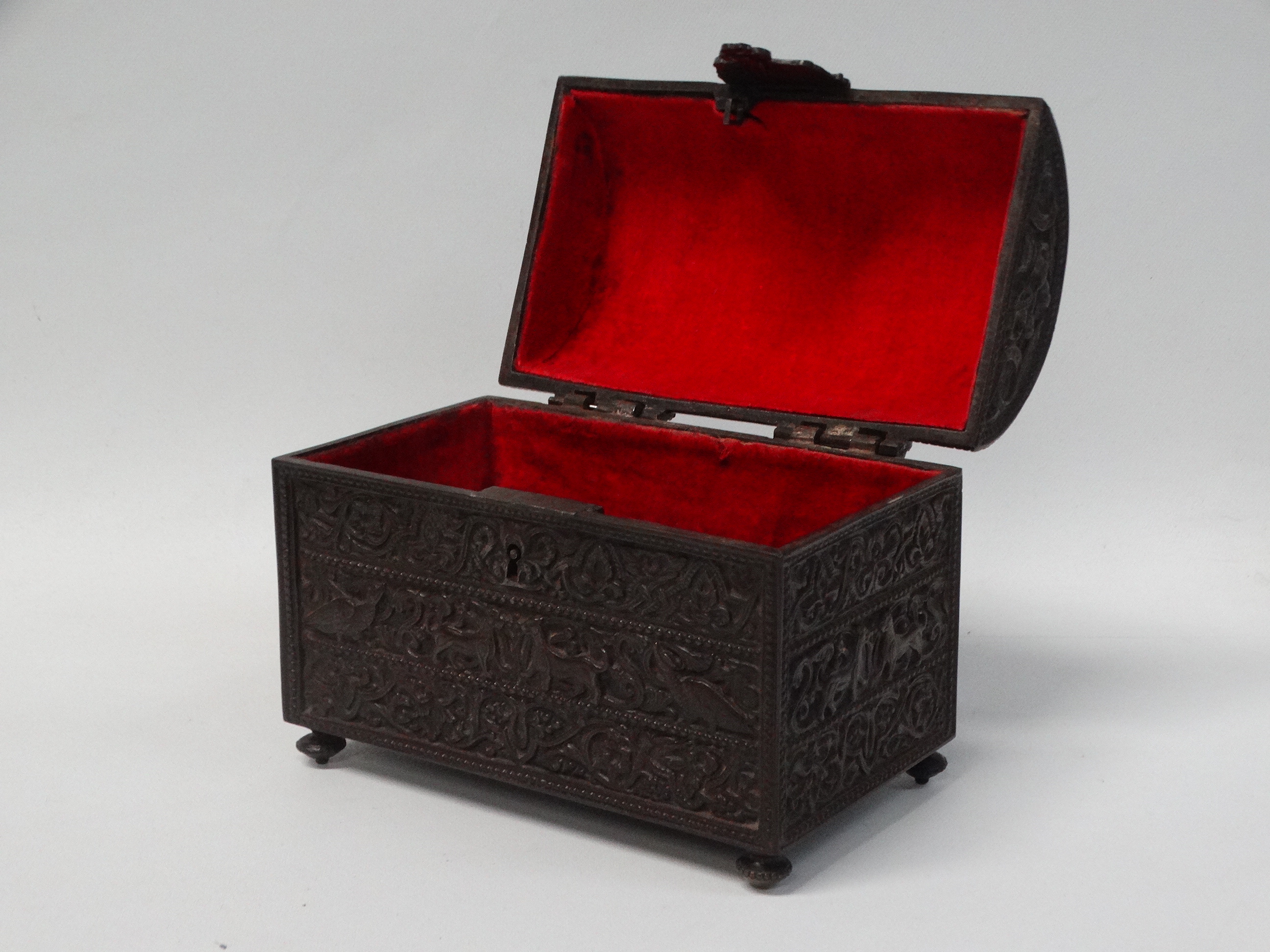 Mid 19th Century Bronze Casket - A patinated Gothic Revival bas relief bronze small casket, - Image 2 of 5