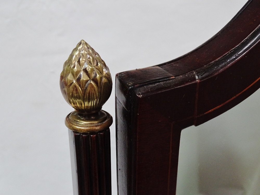 Edwardian Dressing Mirror - A mahogany and boxwood strung shield shape skeleton dressing mirror with - Image 2 of 2