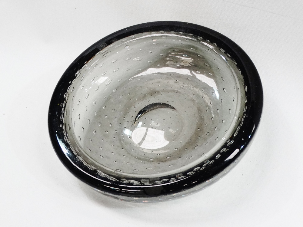 Whitefriars - A circular pewter glass bowl, height 6cm, diameter 19.5cm.