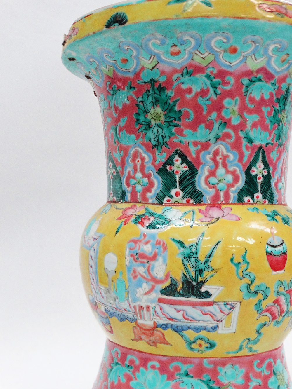 19th century Chinese vase - A Chinese famille rose vase, the central yellow ground band decorated - Image 2 of 7