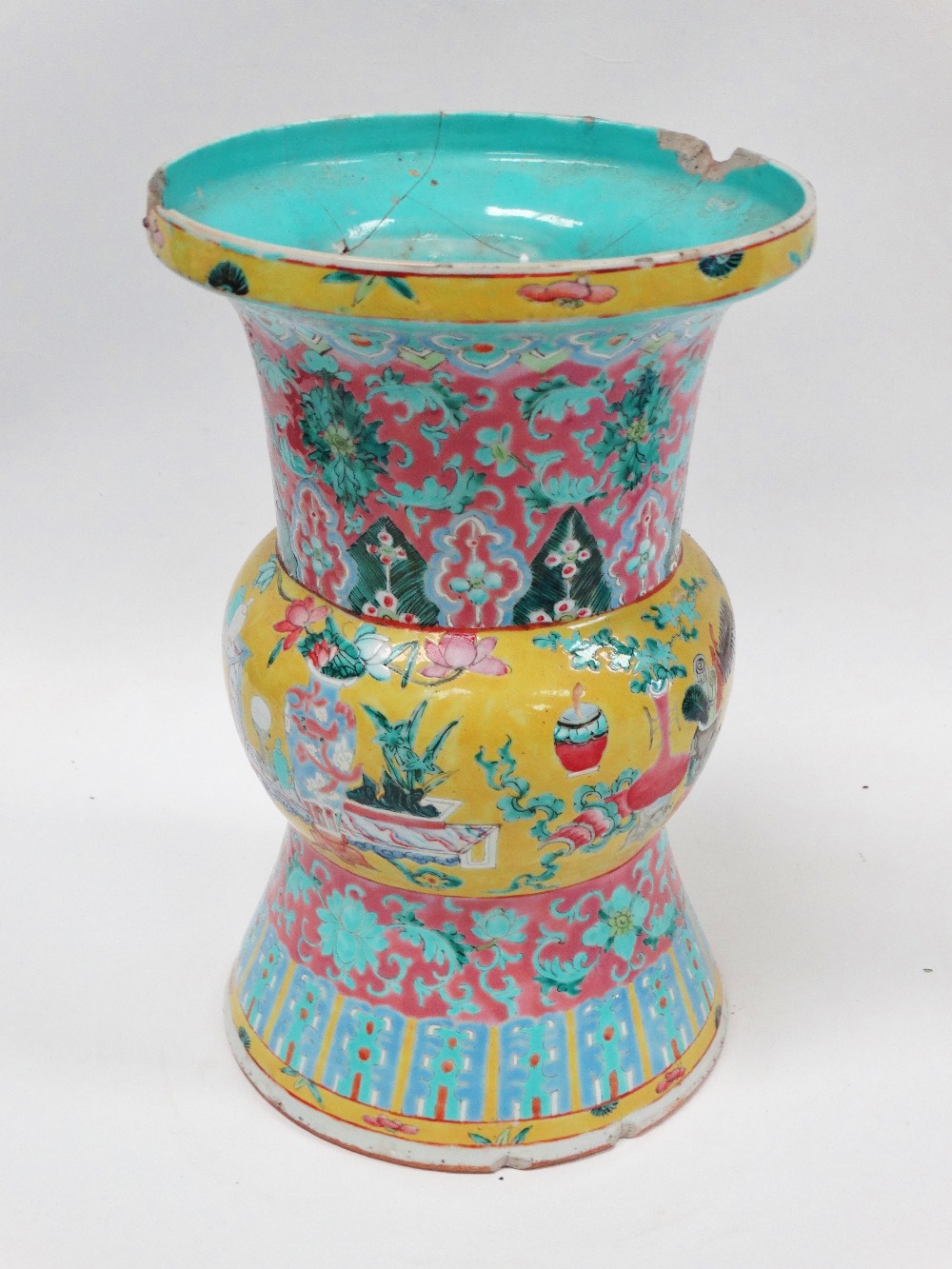 19th century Chinese vase - A Chinese famille rose vase, the central yellow ground band decorated