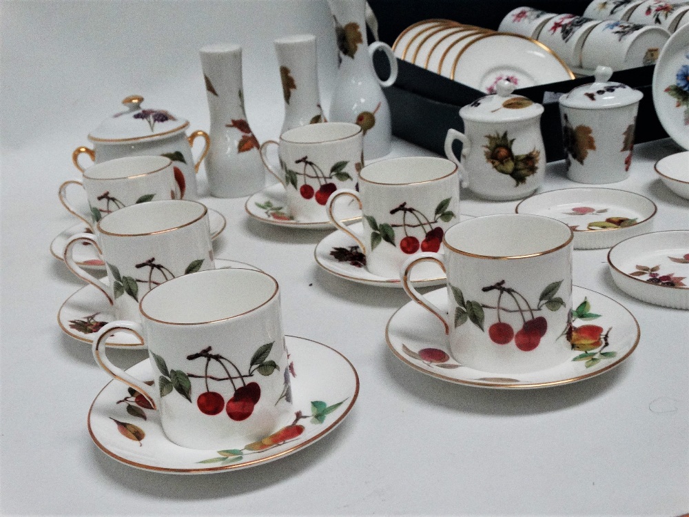 A Royal Worcester coffee service of six place settings - boxed, the cans and saucers decorated - Image 3 of 6