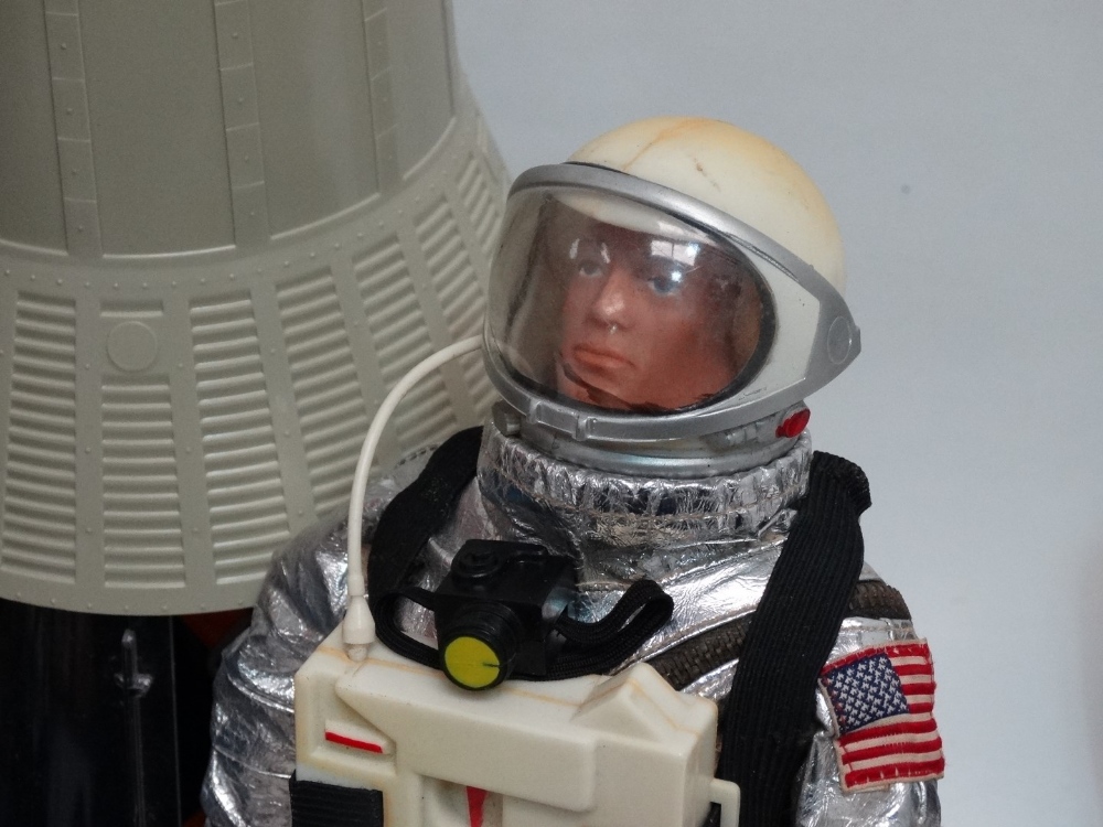 Palitoy, Action Man - a boxed vintage Palitoy Action Man Space Capsule, complete with original inner - Image 3 of 13