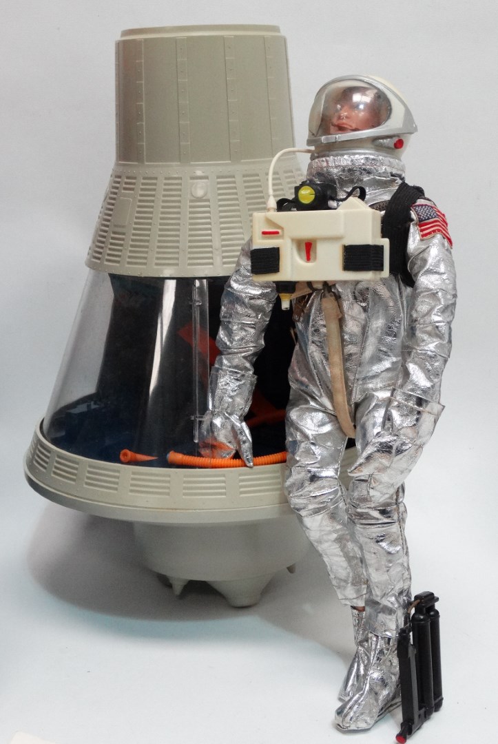 Palitoy, Action Man - a boxed vintage Palitoy Action Man Space Capsule, complete with original inner - Image 2 of 13