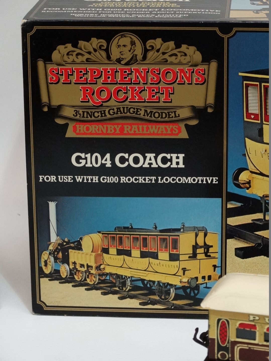 Hornby - A Stephensons Rocket 'G104 Coach' and 'G102 Track Set', each boxed, together with a - Image 4 of 9