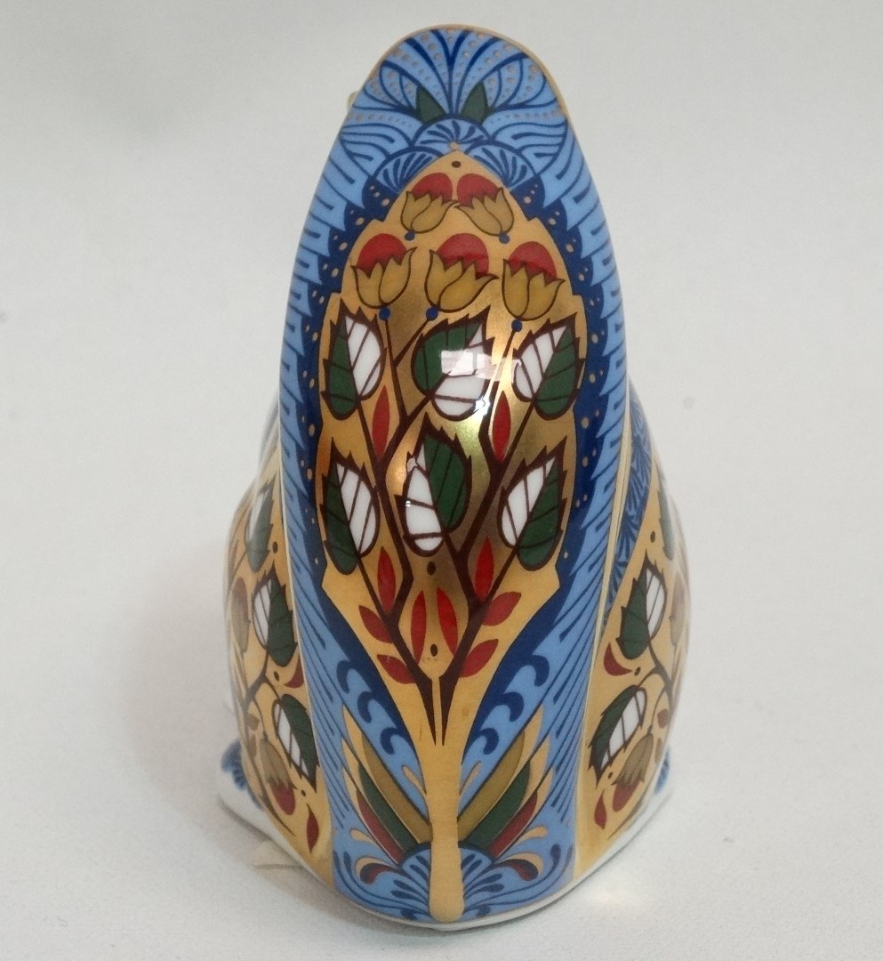 Royal Crown Derby Debenhams squirrel paperweight - decorated in Imari pattern, with a gold - Image 2 of 5