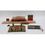 Hornby Dublo 00 - A die cast train station with platform, a level crossing with two gates, another