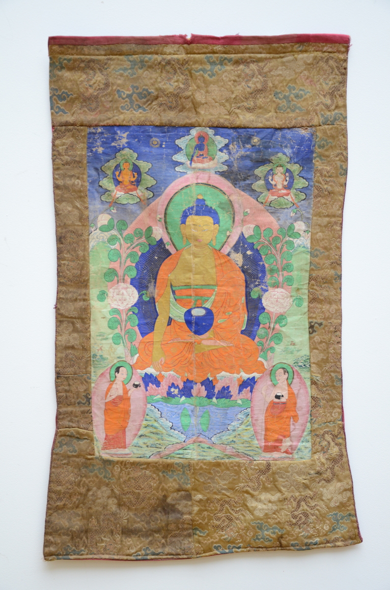 A Tibetan thangka 'medicine Buddha', 19th century (52x35cm)