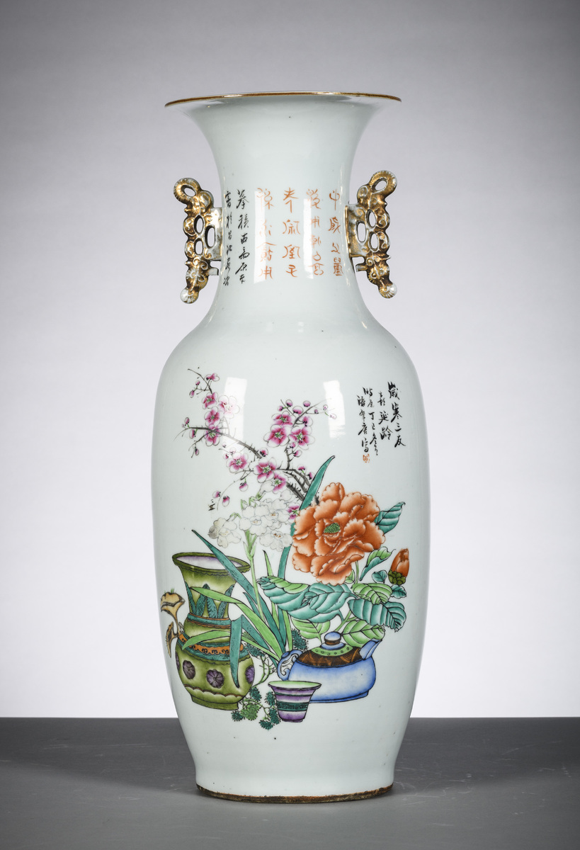 Chinese porcelain vase with double decoration 'travellers' (h59.5 cm) - Image 3 of 6