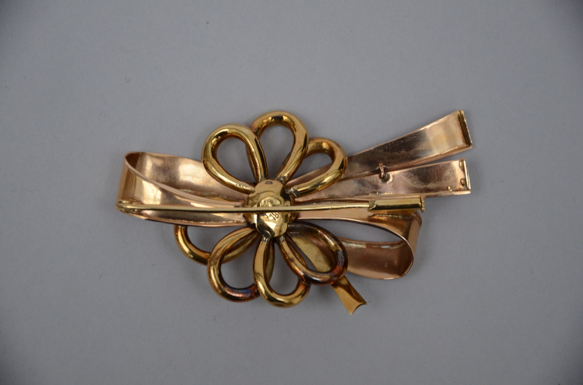Two golden 18kt brooches (39 grams) - Image 3 of 5