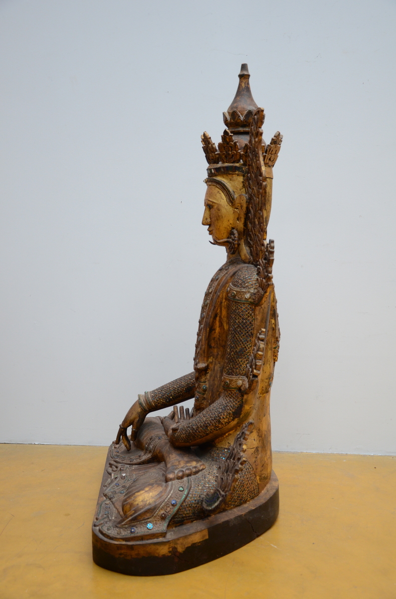 A large Burmese Buddha in wood with inlaywork, 20th century (h136cm) - Image 2 of 5