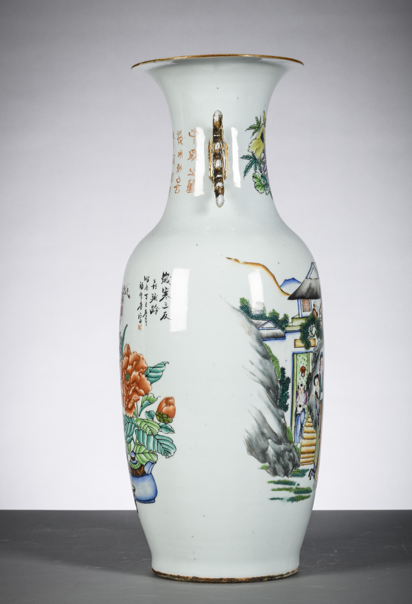 Chinese porcelain vase with double decoration 'travellers' (h59.5 cm) - Image 4 of 6