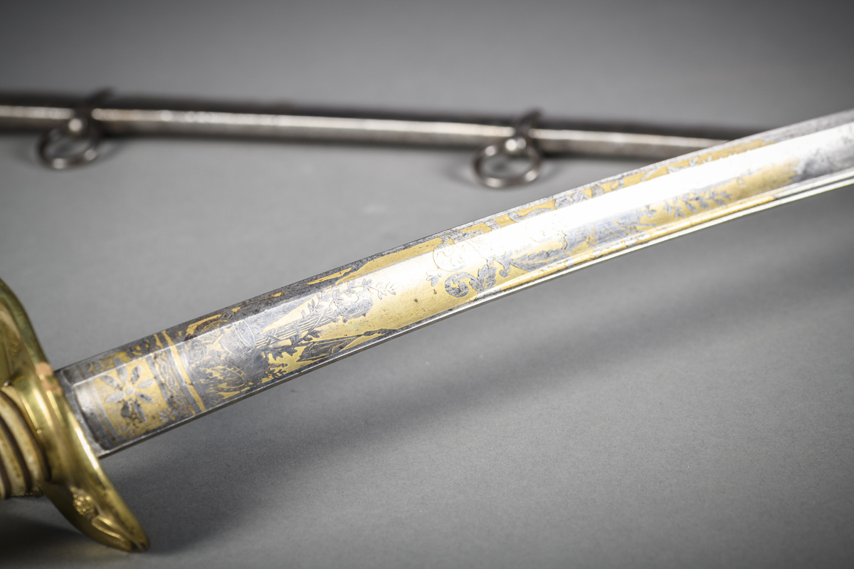 A saber with engraved blade (L110cm) - Image 4 of 6