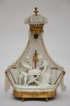 Group in biscuit 'Napoleon and Josephine' under crystal canopy (51x33x20cm) (*)