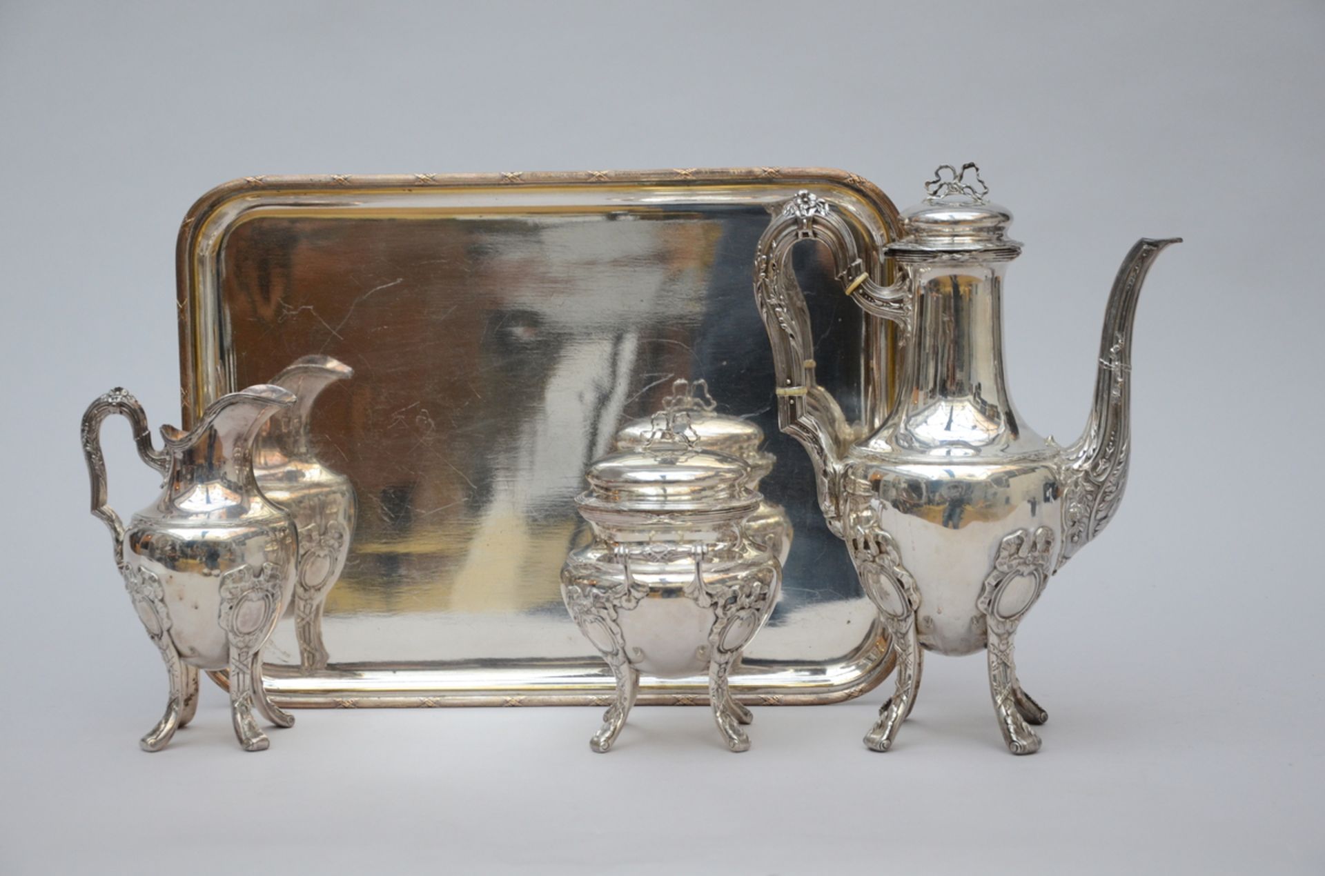 A three-piece coffee set in solid silver on a silver-plated tray, Delheid (jug h29cm) - Image 2 of 4